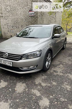 Седан Volkswagen Passat 2013 в Миколаєві