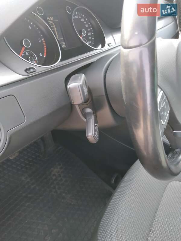 Універсал Volkswagen Passat 2011 в Шептицькому