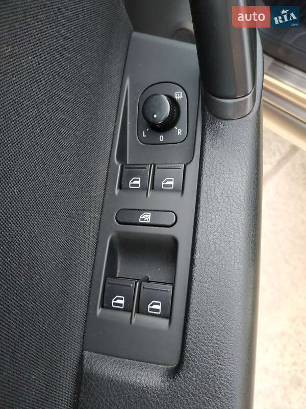 Універсал Volkswagen Passat 2011 в Шептицькому