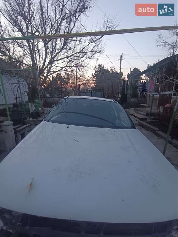 Универсал Volkswagen Passat 1995 в Доброславе фото 2 Универсал Volkswagen Passat 1995 в Доброславе