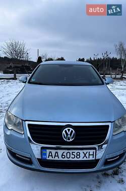 Седан Volkswagen Passat 2006 в Гайвороне