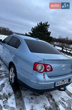 Седан Volkswagen Passat 2006 в Гайвороне