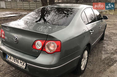 Седан Volkswagen Passat 2008 в Киеве
