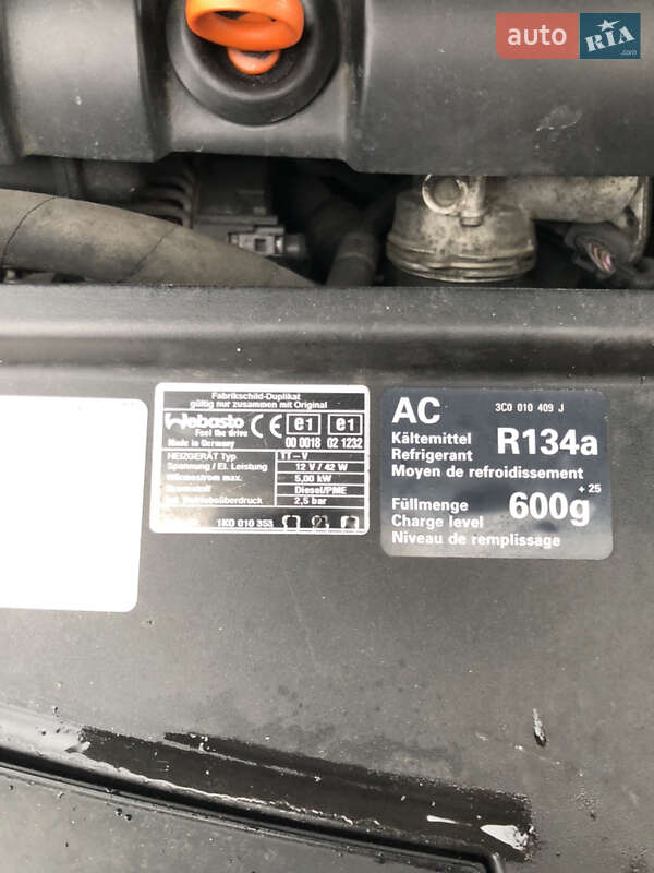 Седан Volkswagen Passat 2008 в Києві