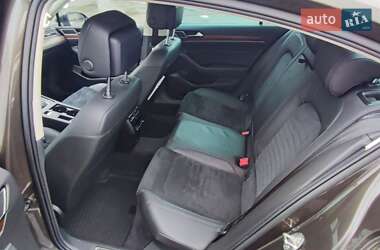 Седан Volkswagen Passat 2017 в Киеве