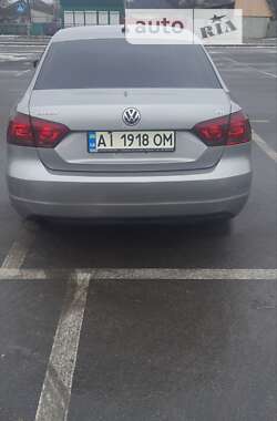 Седан Volkswagen Passat 2014 в Броварах