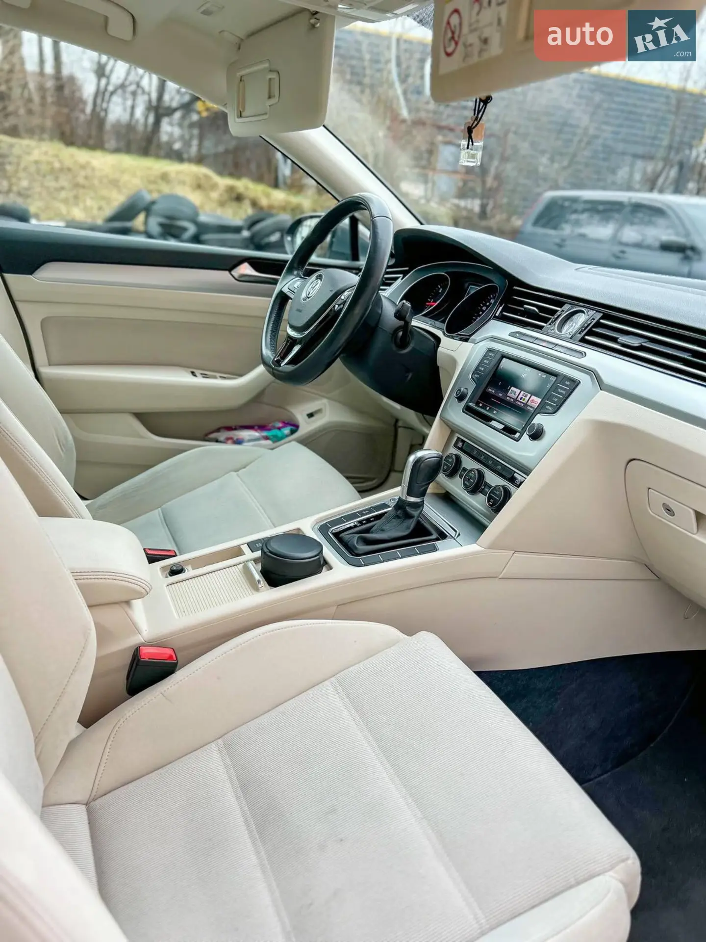 2015 Volkswagen Passat - мініатюра 17