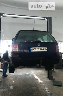 Універсал Volkswagen Passat 2002 в Києві