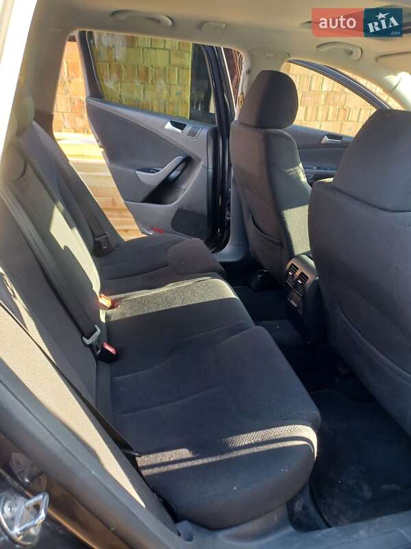 Универсал Volkswagen Passat 2009 в Черновцах фото 13 Универсал Volkswagen Passat 2009 в Черновцах