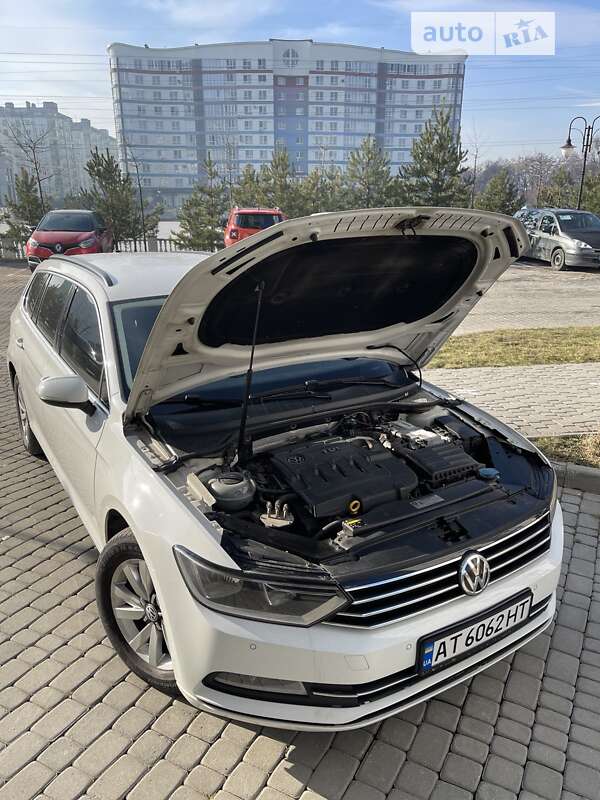 Універсал Volkswagen Passat 2015 в Івано-Франківську