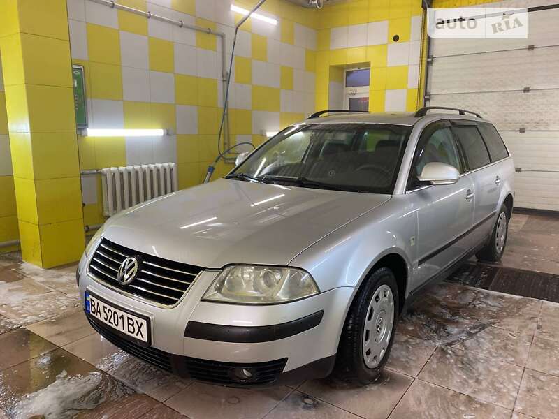 Универсал Volkswagen Passat 2005 в Гайвороне