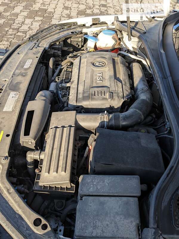 Седан Volkswagen Passat 2016 в Вишневом