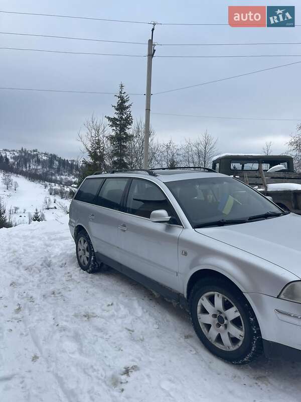 Універсал Volkswagen Passat 2002 в Славському