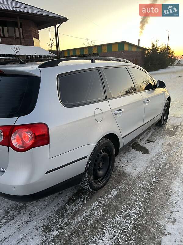 Универсал Volkswagen Passat 2009 в Львове