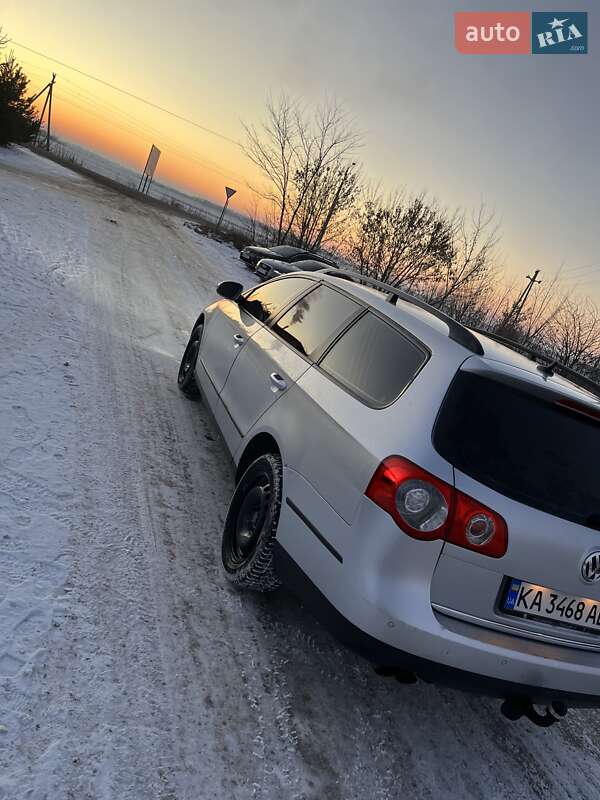 Универсал Volkswagen Passat 2009 в Львове