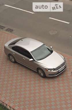 Седан Volkswagen Passat 2011 в Броварах