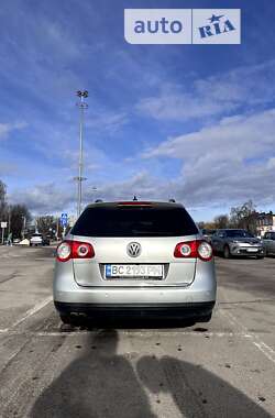 Универсал Volkswagen Passat 2009 в Львове