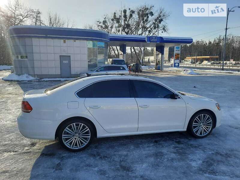 Седан Volkswagen Passat 2015 в Новой Водолаге
