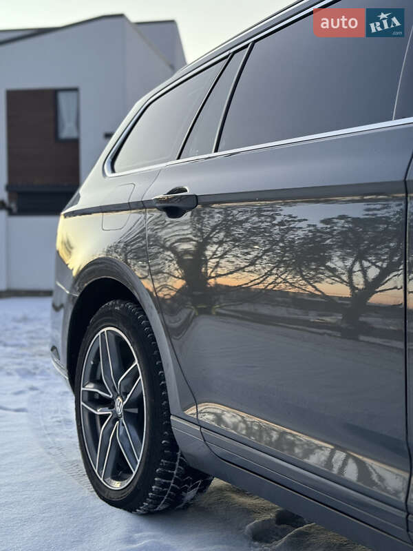 Универсал Volkswagen Passat 2016 в Львове фото 7 Универсал Volkswagen Passat 2016 в Львове