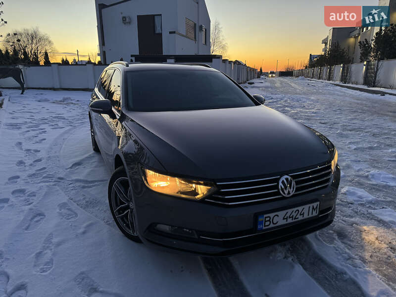 Универсал Volkswagen Passat 2016 в Львове фото 14 Универсал Volkswagen Passat 2016 в Львове
