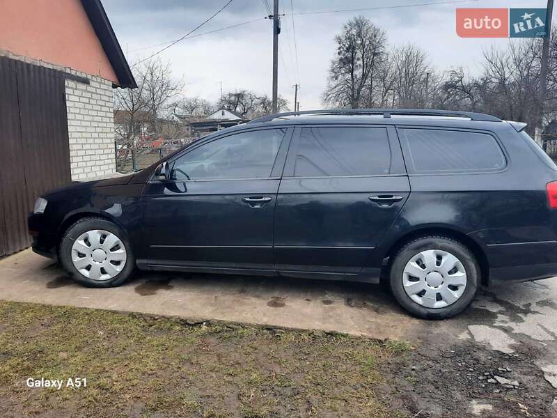 Універсал Volkswagen Passat 2010 в Горохові