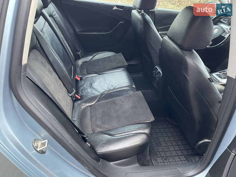 Универсал Volkswagen Passat 2006 в Калуше