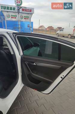 Седан Volkswagen Passat 2011 в Каменец-Подольском