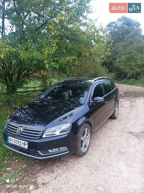 Універсал Volkswagen Passat 2011 в Міжгір'ї