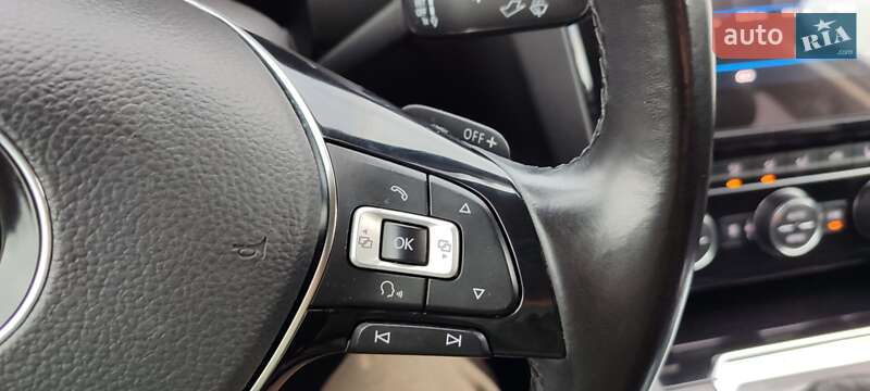 Універсал Volkswagen Passat 2017 в Вінниці