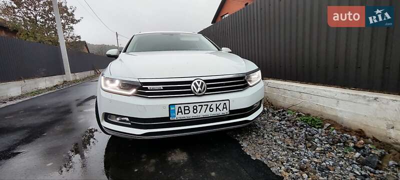 Універсал Volkswagen Passat 2017 в Вінниці