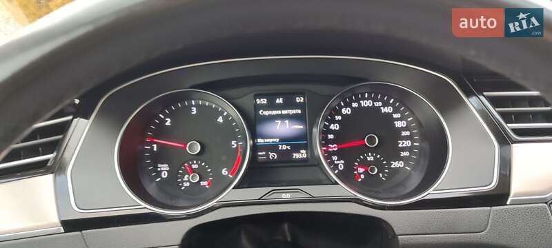 Універсал Volkswagen Passat 2017 в Вінниці