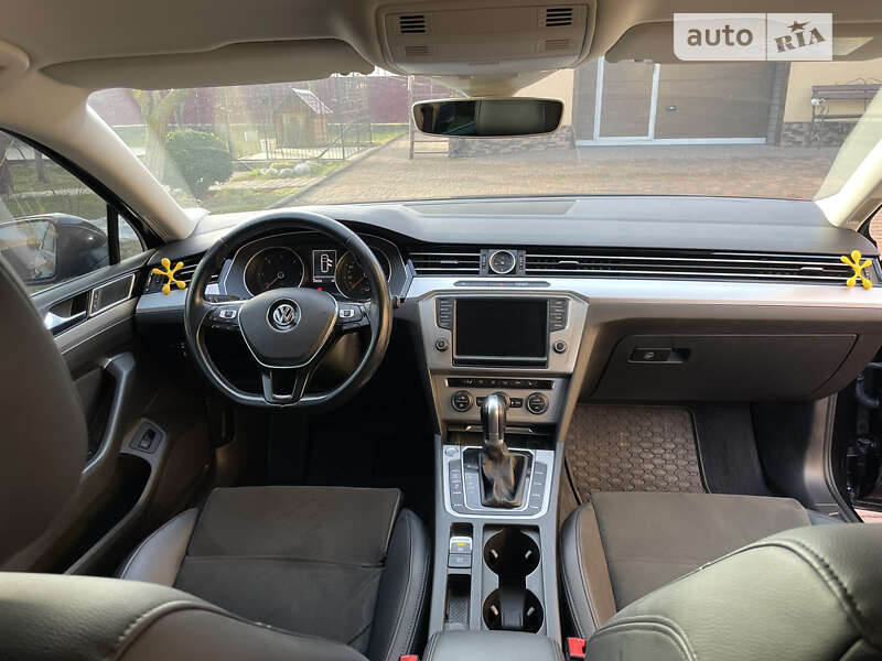 Универсал Volkswagen Passat 2015 в Умани
