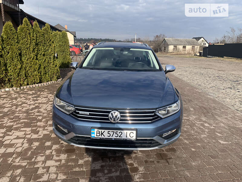 Універсал Volkswagen Passat 2017 в 