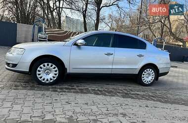 Седан Volkswagen Passat 2007 в 