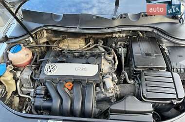 Седан Volkswagen Passat 2007 в 