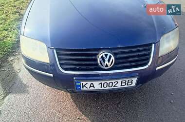 Седан Volkswagen Passat 2003 в Киеве