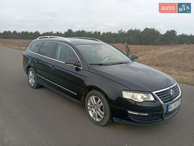 Універсал Volkswagen Passat 2007 в Мостиській