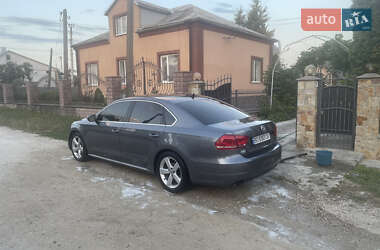 Седан Volkswagen Passat 2012 в Тернополі