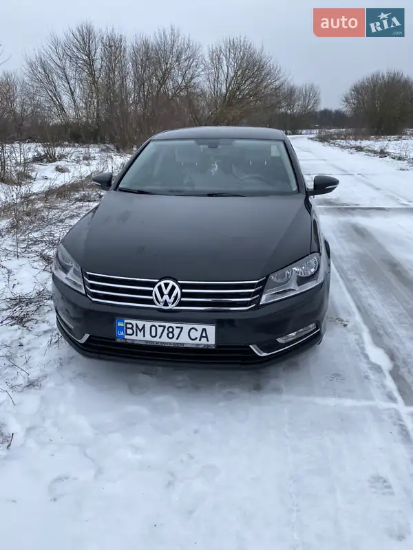 Седан Volkswagen Passat 2011 в 
