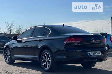 Седан Volkswagen Passat 2018 в Ужгороде
