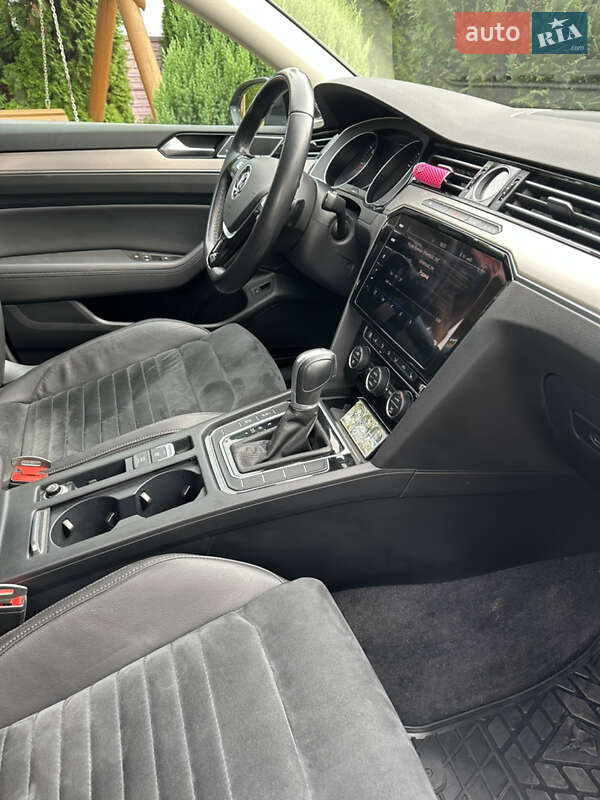 Универсал Volkswagen Passat 2018 в Ковеле