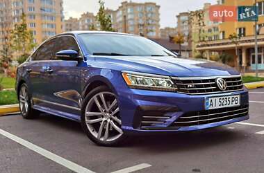 Седан Volkswagen Passat 2017 в Первомайске