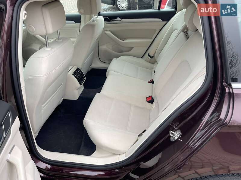 Универсал Volkswagen Passat 2015 в Сарнах