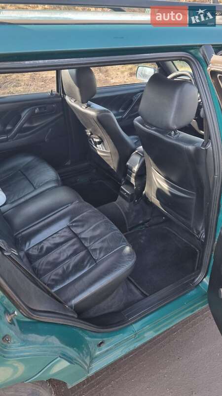Універсал Volkswagen Passat 1994 в Шептицькому