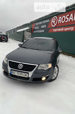 Универсал Volkswagen Passat 2010 в Рава-Русской