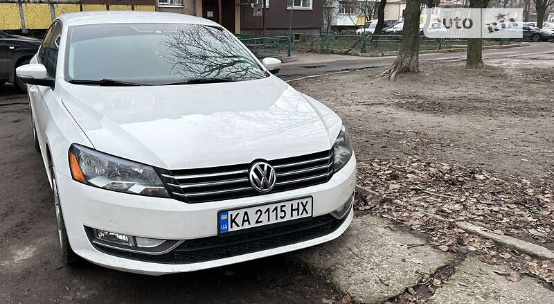 Седан Volkswagen Passat 2015 в Черкассах