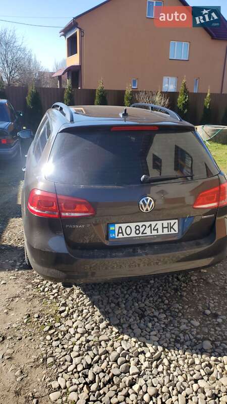 Универсал Volkswagen Passat 2014 в Тячеве фото 10 Универсал Volkswagen Passat 2014 в Тячеве