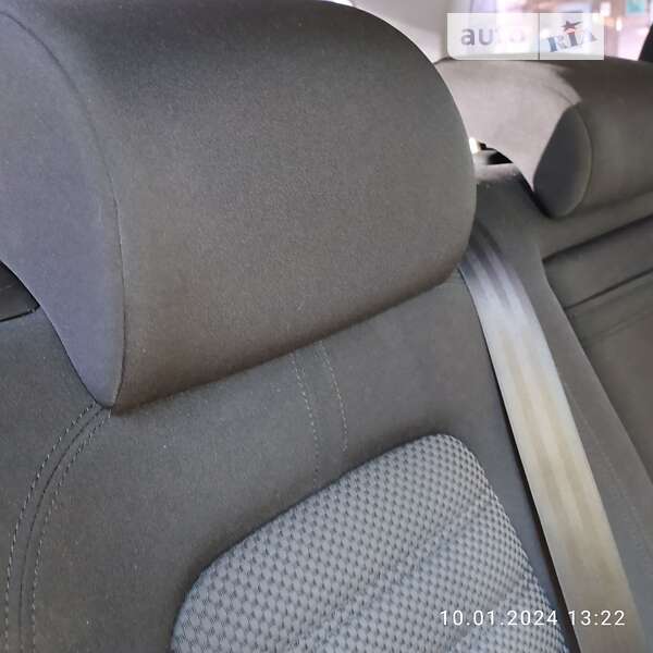 Універсал Volkswagen Passat 2009 в Миколаєві