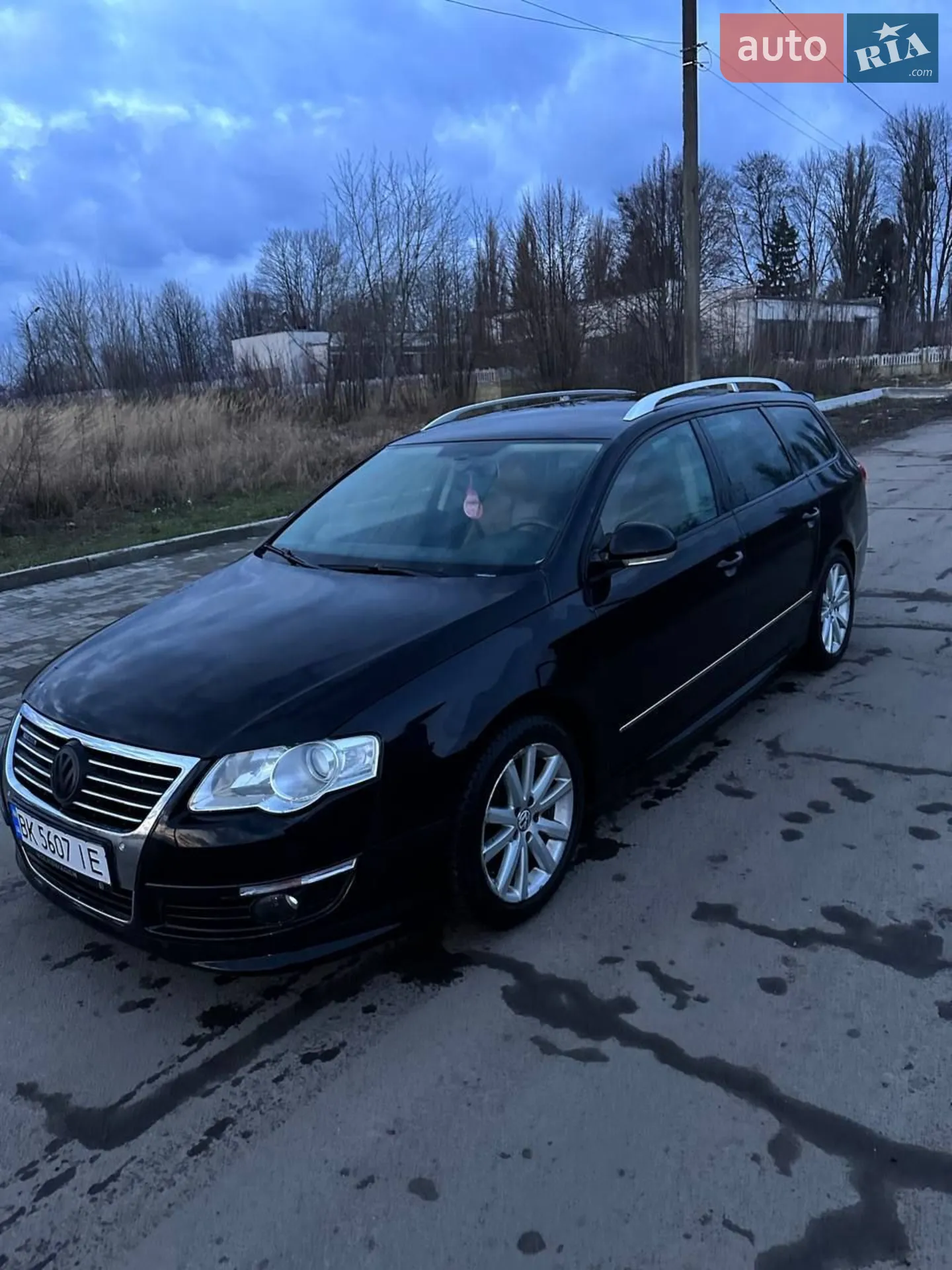 2010 Volkswagen Passat - мініатюра 3