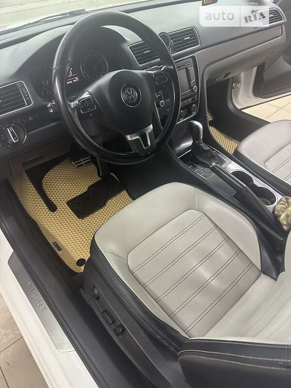 Седан Volkswagen Passat 2015 в Новой Водолаге